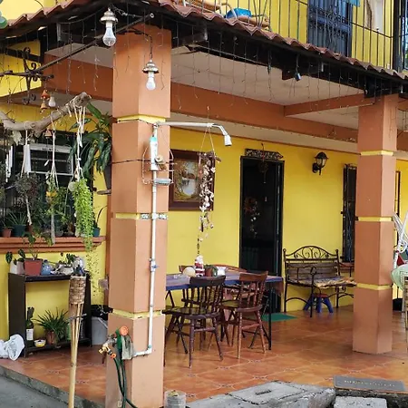 Appartement Yellow House